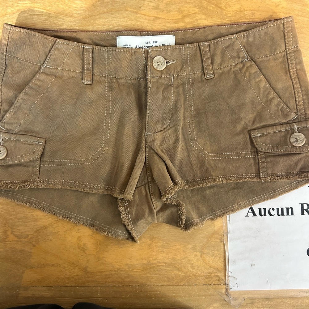 Abercrombie & Fitch Women's Brown Cargo Shorts